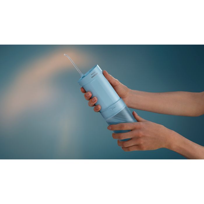 Compact Flosser 1000 Oral Irrigator HX3333/24 | Sonicare