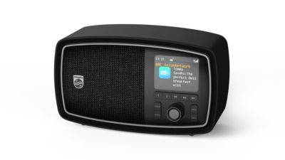 Portable DAB FM radio with color display