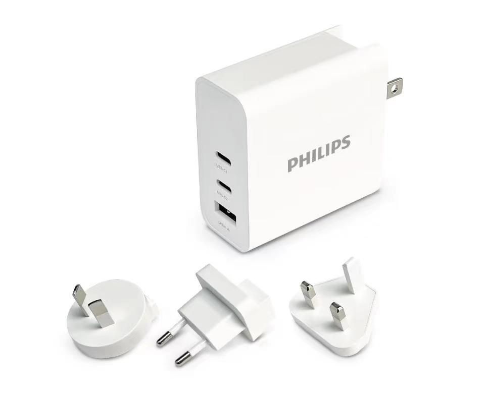 Vægoplader med 2 USB-C- og USB-A-porte