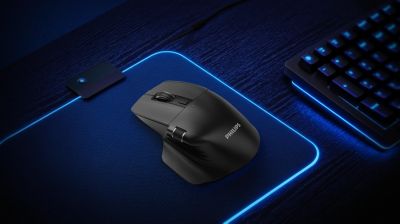 Diseño de mouse con control giratorio dual