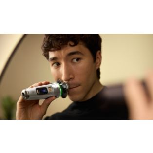 i9000 Prestige Ultra Wet and Dry Electric Shaver with SkinIQ Pro