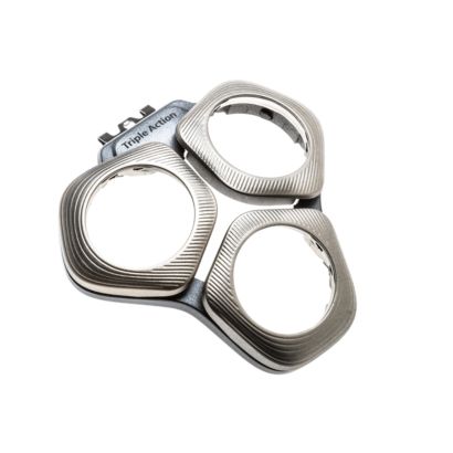 Udržuje holicí hlavy v jejich poloze