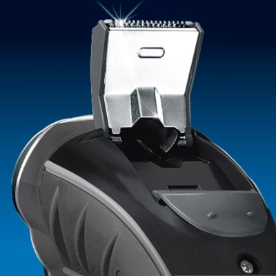 Zastřihovač vyklápěný pomocí pružiny