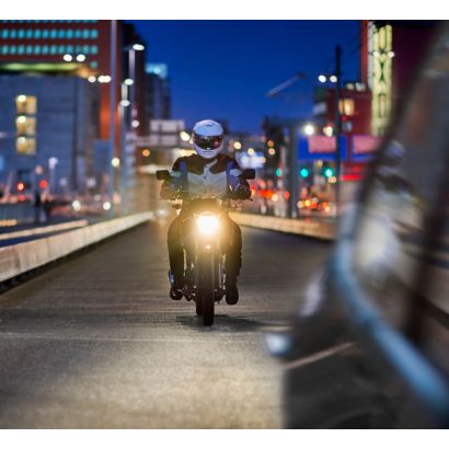 Siéntete seguro, conduce con seguridad