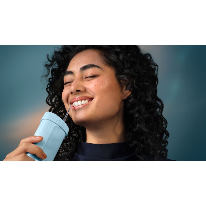 Compact Flosser 1000 Oral Irrigator HX3333/24 | Sonicare