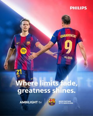 Frenkie de Jong und Robert Lewandowski als globale Markenbotschafter von Philips Ambilight TV