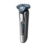 Close shave. Advanced skin protection.