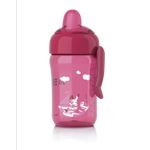 Non-spill valve keeps cup hygienic anywhere