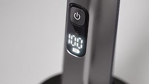 L’affichage numérique à DEL indique l’état de la batterie et du verrouillage