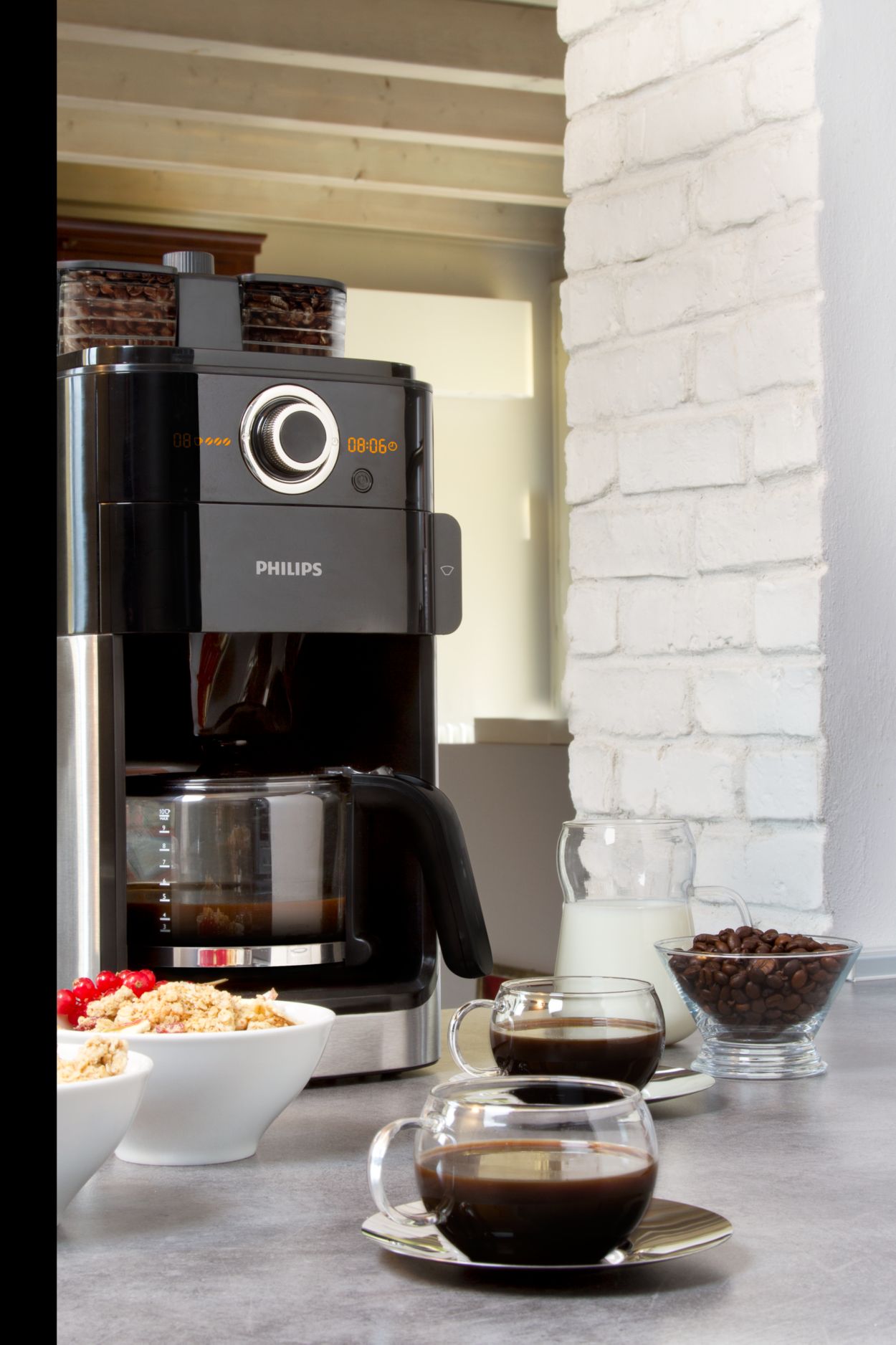 Philips grind and outlet brew coffee maker