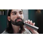 Üks seade ja täiuslik stiil näole, juustele ja kehale