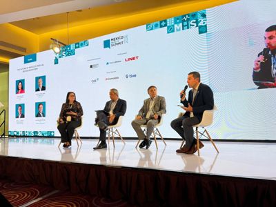 Panel de expertos en el Mexico Health Summit 2026