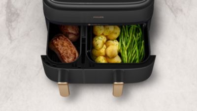 Philips Steam Airfryer 5000 Series Dual Basket NA552/00 – Lifestylebild