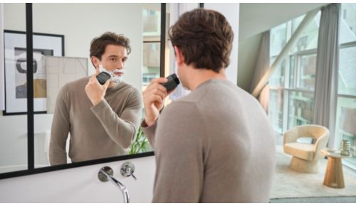 Para un afeitado cómodo en seco o refrescante en húmedo