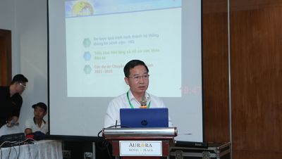 Ông Lê Quang Trung báo cáo về chuyển đổi số trong lĩnh vực y tế tại Đồng Nai
