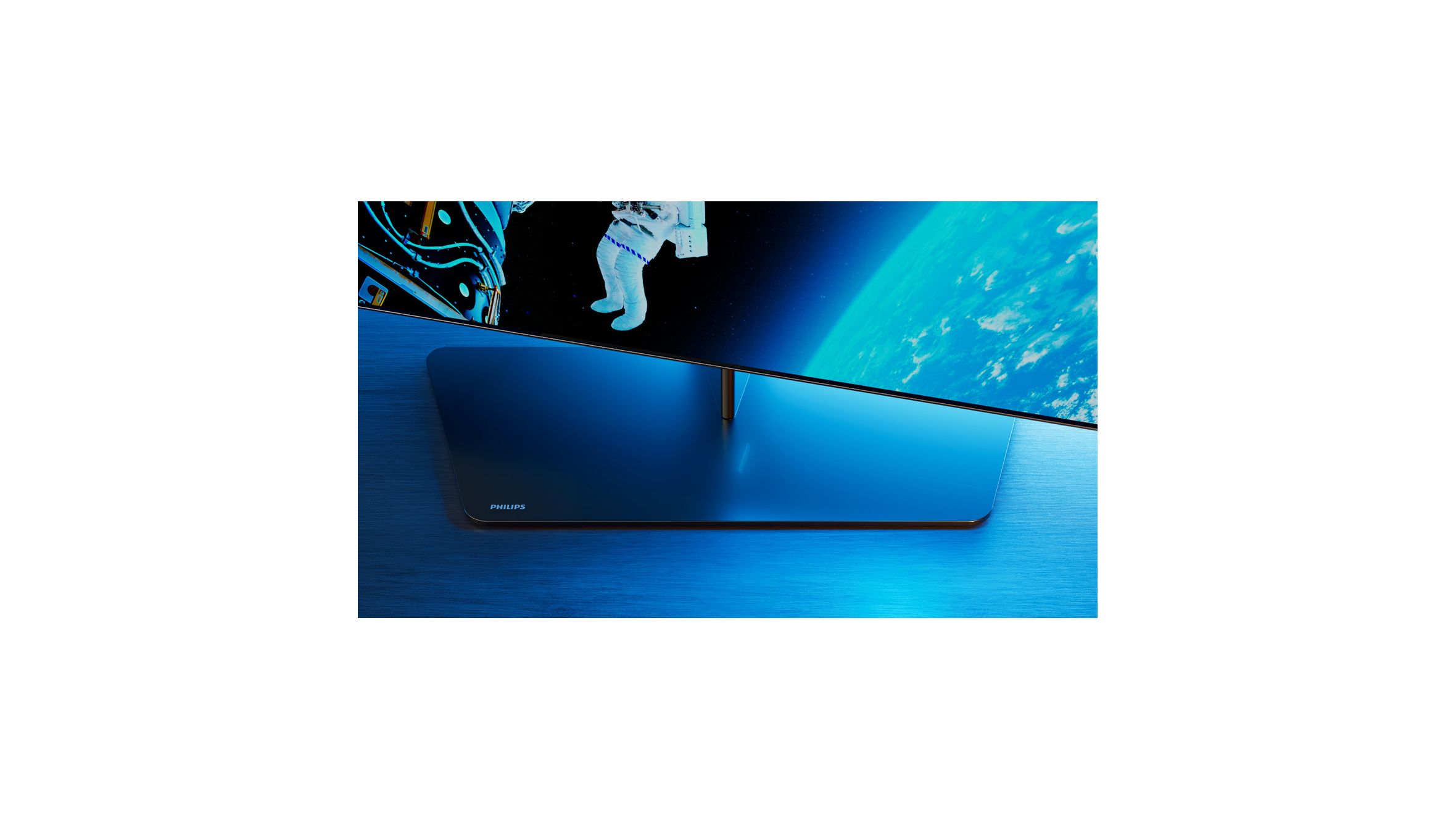 Swivel stand and adjustable stand width