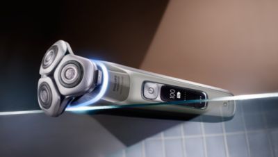 Norelco i9000 Prestige Wet&Dry Electric Shaver with SenseIQ - thumbnail 6