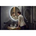 Clean shave. Extra skin protection*