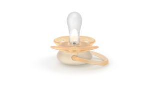Orthodontic teat designed for natural oral development