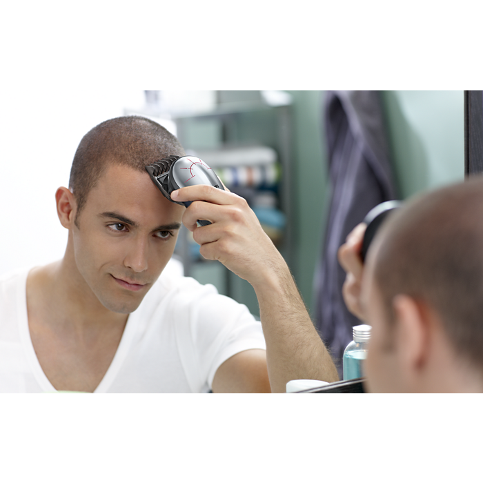 Headgroom do it yourself hair clipper QC5580/13 | Philips Headgroom do it yourself hair clipper QC5580/13 | Philips