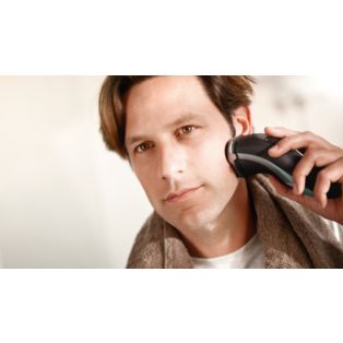 Shaver series 3000 Elektrischer Trockenrasierer