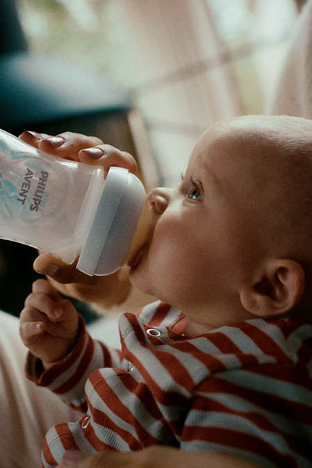 Banner dot botol susu bayi