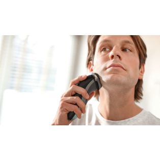 Shaver series 3000 Elektrischer Trockenrasierer