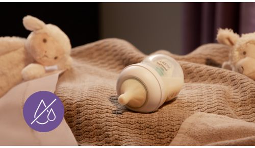 El diseño antigoteo de la tetina evita derrames y pérdidas de leche