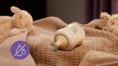 No-drip teat design prevents spills and lost milk