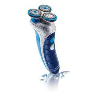 NIVEA FOR MEN shaver