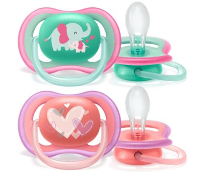 A light, breathable pacifier for sensitive skin