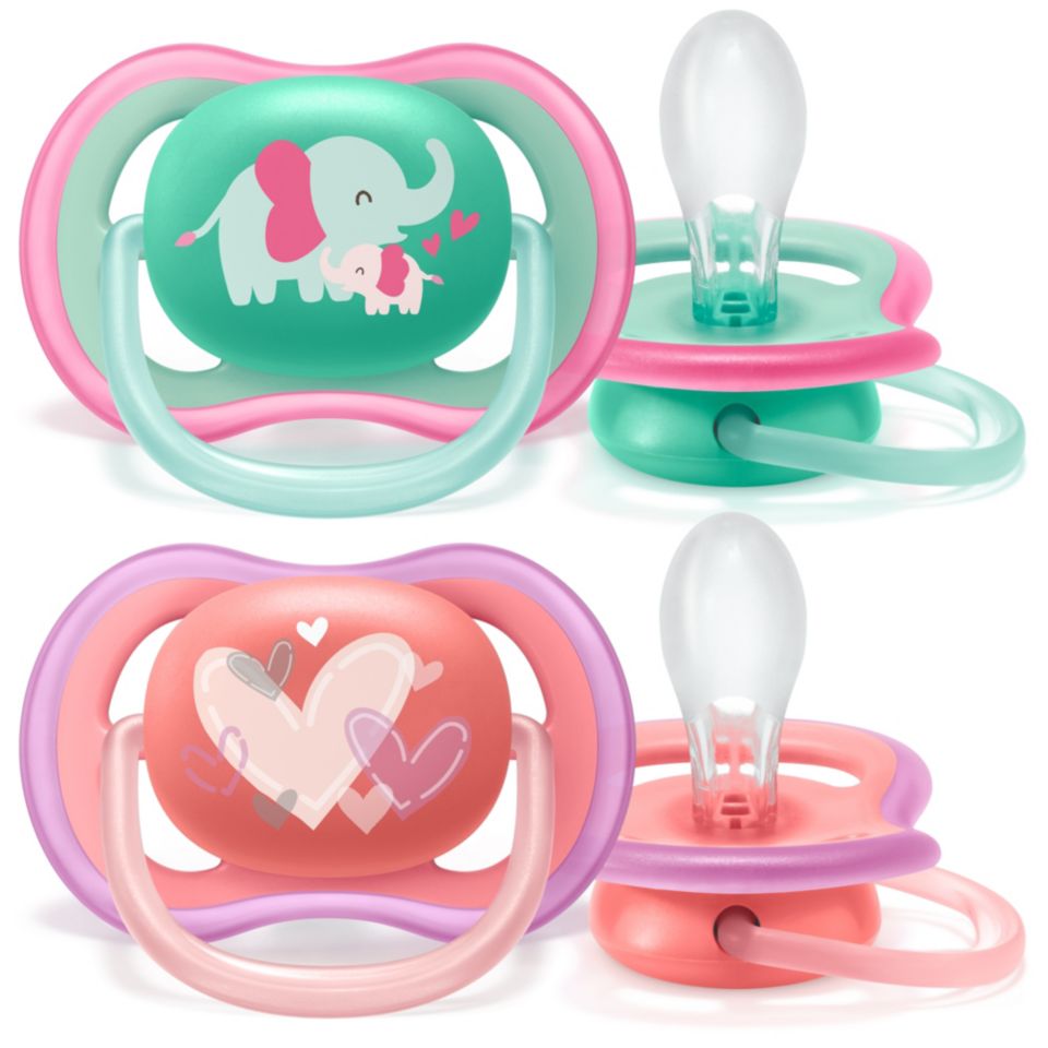 A light, breathable pacifier for sensitive skin