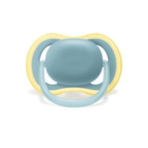 A light, breathable soother for sensitive skin