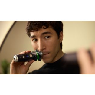 i9000 Prestige Ultra Wet and Dry Electric Shaver with SkinIQ Pro
