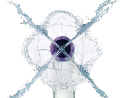 Flossing reinvented with QuadStream technology