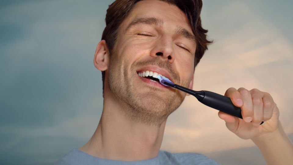 Sonicare 7100 Series ソニッケアー 7100シリーズ HX7421/11 | Sonicare