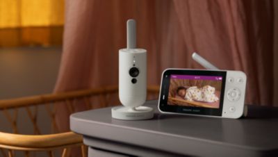 Instant connection between parent unit and baby unit