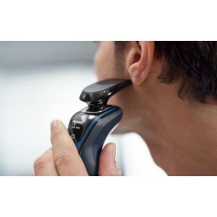 Shaver series 5000 Dry electric shaver