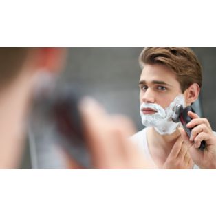 Shaver series 9000 Elektrischer Nass- und Trockenrasierer