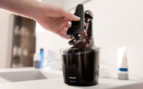 Shaver series 9000