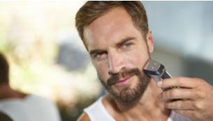 El recortador metálico recorta con precisión la barba, el cabello y el vello del cuerpo