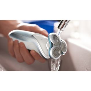 Shaver series 7000 Elektrischer Nass- und Trockenrasierer