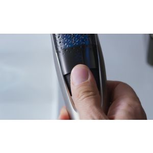 Less mess vacuum trimmer