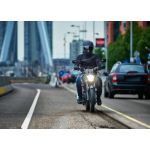 Para condiciones desafiantes en la carretera y fuera de esta