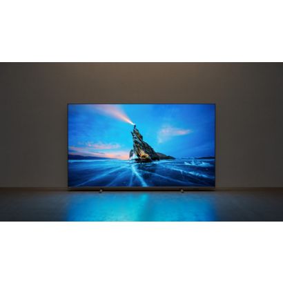 Mini LED Google TV televizors, kam patīk izklaidēt!