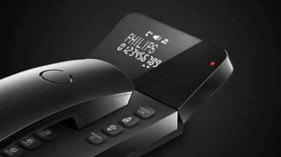 Pantalla con ingeniosas bisagras para facilitar la lectura desde cualquier ángulo