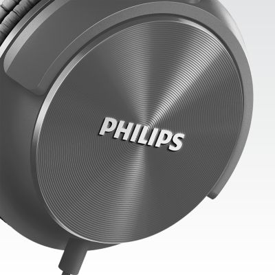 Closed type acoustics provide good sound isolation