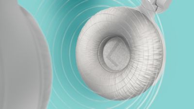 Great sound even at low volume with Dynamic Bass