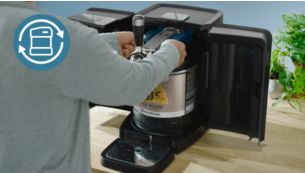 Frontd&oslash;re til nem udskiftning af fustage