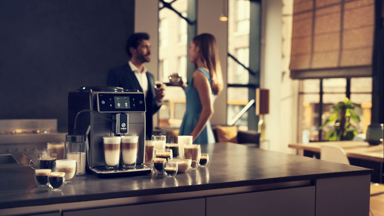 Xelsis Super-automatic espresso machine SM7686/00 | Saeco